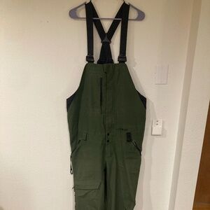 Dakine Stoker 3L GORE-TEX Men's bibs green